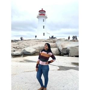 Meet your Posher, Harika